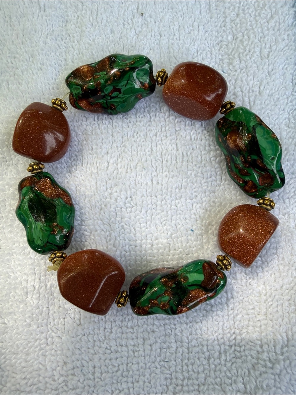 Hand Crafted Green and Brown Glass Bead Stretch Bracelet